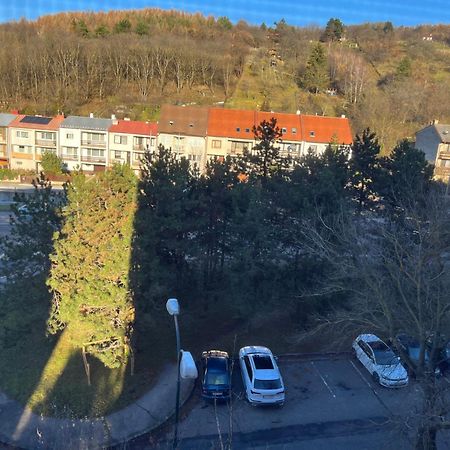 Stella Apartment Братислава Екстериор снимка