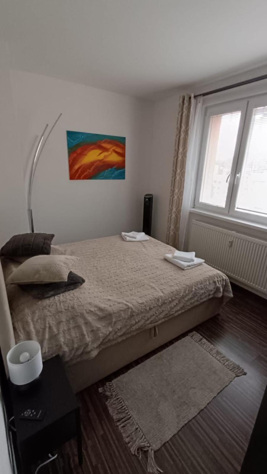 Stella Apartment Братислава Екстериор снимка
